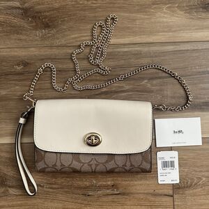 Coach Chain Crossbody F24280 Signature Canvas Light Khaki Chalk NWT MSRP $250